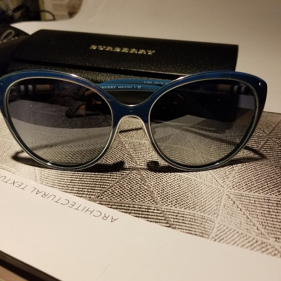 Burberry Turquoise Sunglasses - Picture 1 of 9